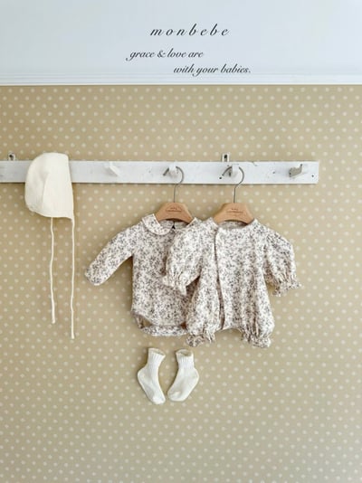 MONBEBE12｜(0m-6m) 荷葉滾邊北歐印花包屁衣6