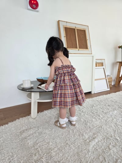 Color22｜(75-115cm) 細肩格紋洋裝3