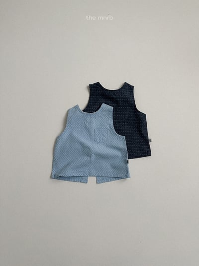 MiniRobe07｜(70-110) 壓紋開岔背心10