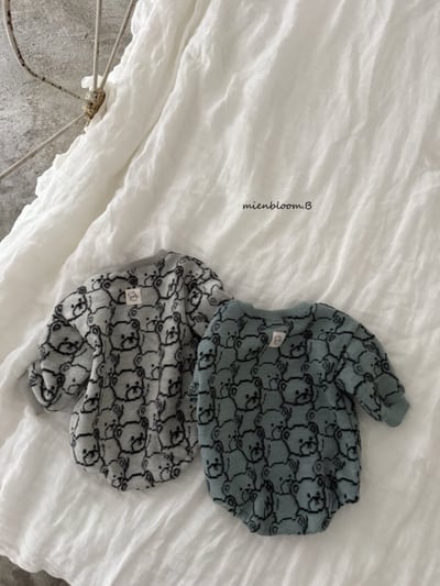 Bloom.b10｜(0m-24m) 小熊針織包屁衣7