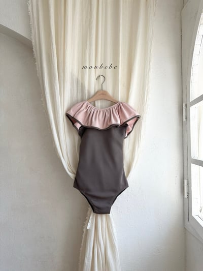 MONBEBE22｜(1y-8y MOM) 多效潤膚荷葉邊泳衣(含泳帽)12