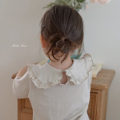 bebe nine06  (65cm-115cm) 3色荷葉娃娃領上衣10