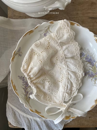 Mon petit01｜(66-90cm) 蕾絲花邊綁帶帽3