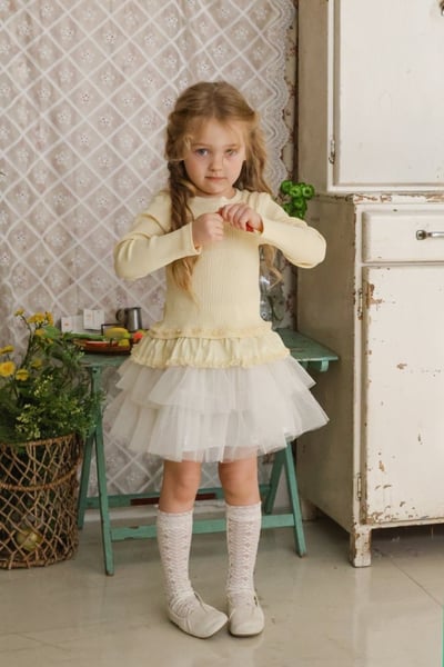 FLO57｜(75-140) 3色蕾絲荷葉花邊上衣17