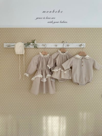 MONBEBE39｜(3m-24m) 格紋蕾絲滾邊洋裝包屁衣3