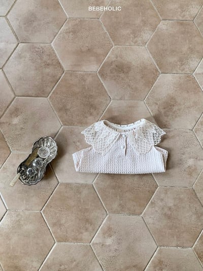 Bebe holic39｜(3m-18m) 蕾絲格領無袖上衣7