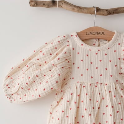 LEMONADE15｜(55cm-85cm) 2色滿滿愛心包屁衣含帽子23