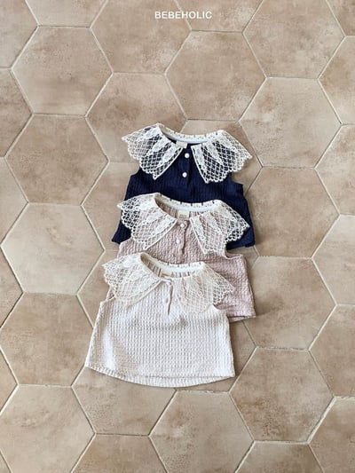 Bebe holic39｜(3m-18m) 蕾絲格領無袖上衣1