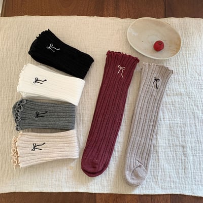 (free) 蝴蝶結刺繡無跟襪5