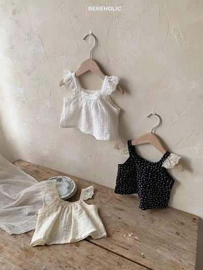 Bebe holic32｜(3m-18m) 碎花精靈袖上衣3