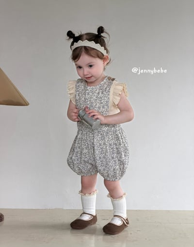 JE719｜(80-110cm) 小碎花連身短褲/荷葉背心6