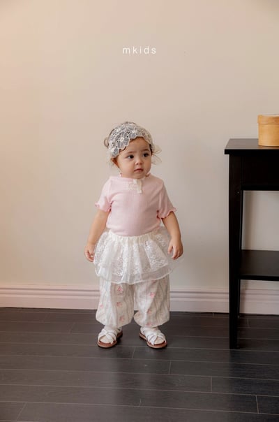 M-KIDS27｜(65-115cm) 捲邊蕾絲標上衣18