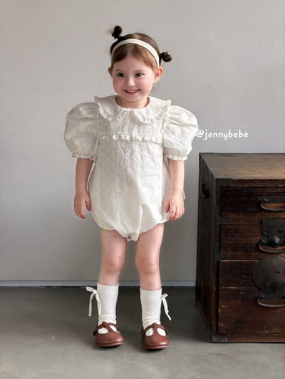 JE716｜(66-90cm) 壓紋花朵包屁衣3