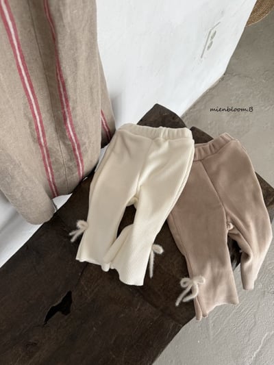 Bloom.b36｜(0m-24m/85cm-125cm) 刷絨蝴蝶開叉喇叭褲2