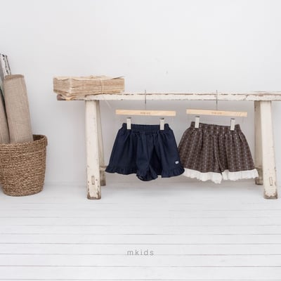 M-KIDS19｜(65-115cm) 荷葉滾邊短褲1