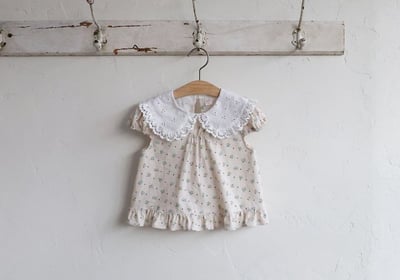 FLO39｜(75-140) 蕾絲翻領碎花公主袖上衣13