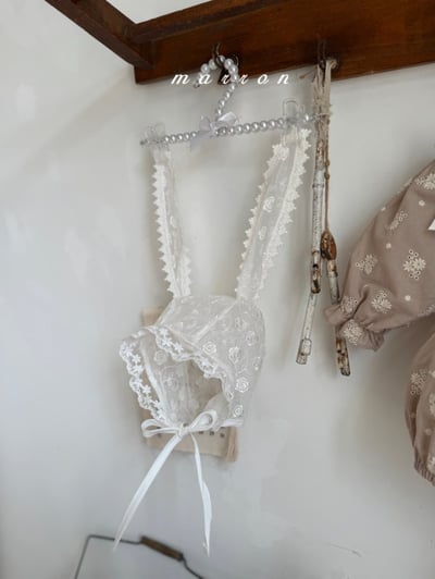 Marron37｜(-18m) 蕾絲花卉兔子綁帶帽7