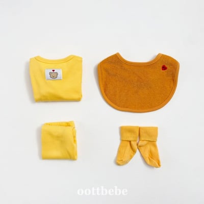 Oottbebe33｜(Free) 糖果色方形口水巾13