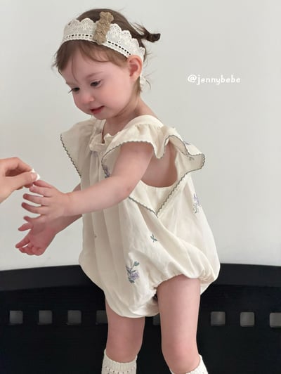 JE708｜(66-90cm) 刺繡花卉滾邊包屁衣13