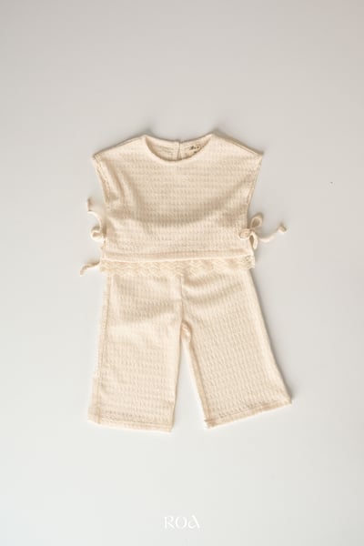 ROA04｜(6m-18m) 2色抓皺蕾絲滾邊套裝4