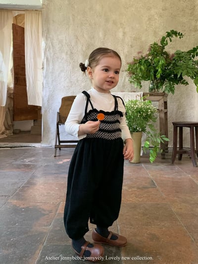 JE581｜(73-100cm) 抓皺綁帶連身褲/素面捲邊上衣17