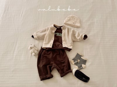 Valubebe41｜(65-90) 英字休閒上衣10