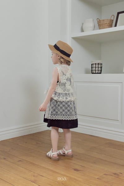 ROA22｜(6m-18m) 1色蕾絲鏤空背心11