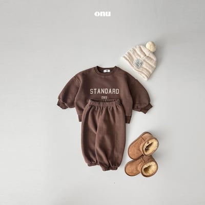 onu 38｜(70cm-115cm) 簡約英字休閒上衣10