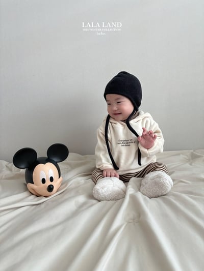 lala land39｜(60cm-83cm) 2色簡約英字連帽休閒上衣6