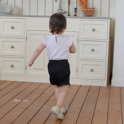 bebe nine20  (65cm-115cm) 3色素色荷葉邊上衣12