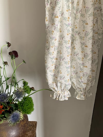 JE51｜(73-120cm) 碎花吊帶連身褲23