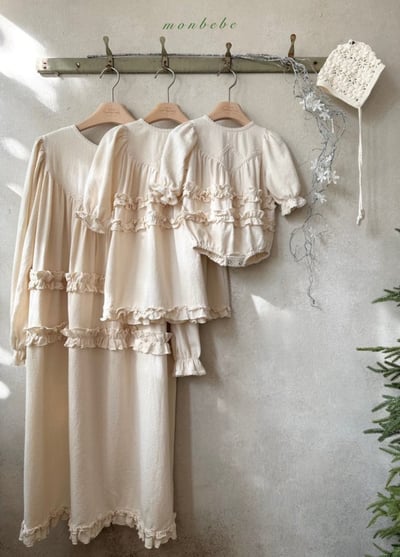 MONBEBE45｜(1y-8y) 優雅荷葉花邊洋裝5