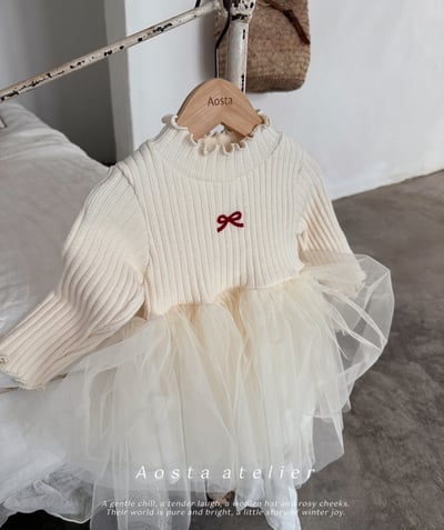 AOSTA10｜(6m-5y) 磨毛蝴蝶捲邊薄紗洋裝15