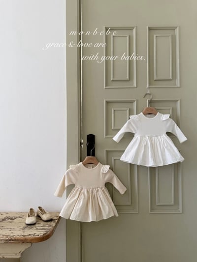 MONBEBE19｜(3m-24m) 簡約荷葉飛袖洋裝包屁衣10