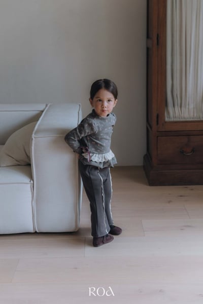 ROA23｜(80cm-120cm) 2色蕾絲線條喇叭褲16