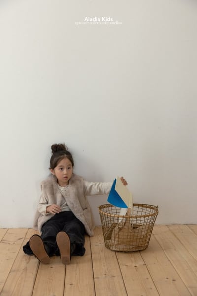 ALADIN16｜(75cm-114cm) 花邊碎花上衣12