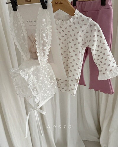 AOSTA10｜(6m-5y) 蕾絲兔子綁帶帽6