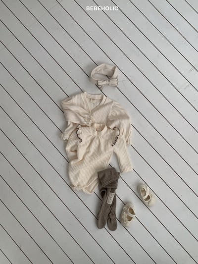 Bebe holic23｜(3m-18m) 蕾絲滾邊針織開襟外套17