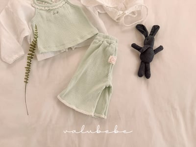 Valubebe 08｜(65-90cm) 蕾絲邊喇叭褲6