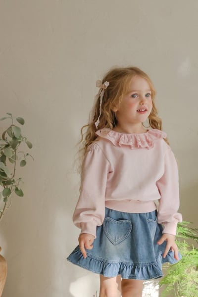 FLO29｜(75-140) 2色荷葉花瓣領縮口上衣1