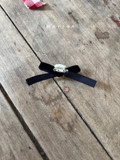 Marron 79｜(free) 蝴蝶結玫瑰花別針3