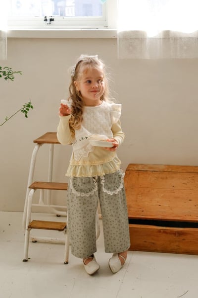 FLO52｜(75-140) 2色碎花蕾絲口袋直筒褲8