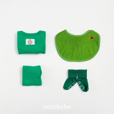 Oottbebe33｜(Free) 糖果色方形口水巾11