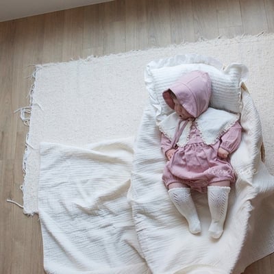 LEMONADE43｜(55cm-85cm) 3色蕾絲花邊翻領包屁衣含帽子2