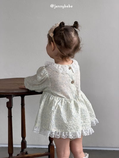 JE727｜(66-90cm) 翠綠碎花蕾絲洋裝包屁衣7