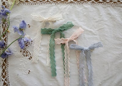 FLO07｜(free) 4色蝴蝶結滾邊髮夾8