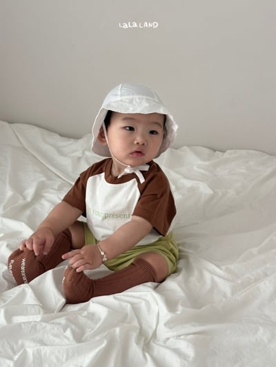 lala land14｜(3m-18m) 2色簡約英字上衣3