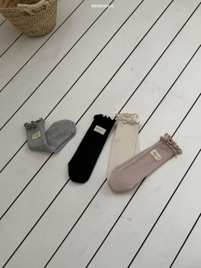 Bebe holic14｜(3m-18m) 木耳滾邊無根襪16