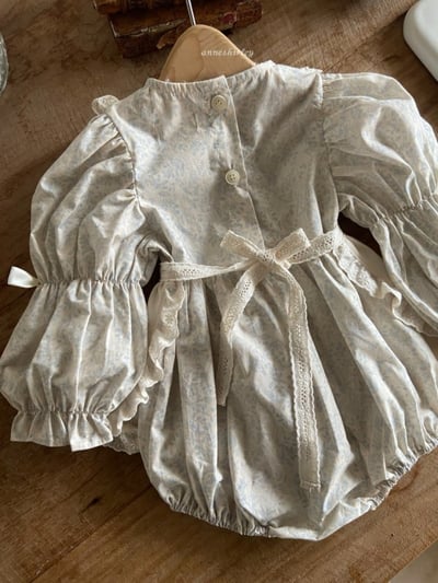 Anne Shirley07｜(3m-22m) 1色蕾絲碎花公主包屁衣2