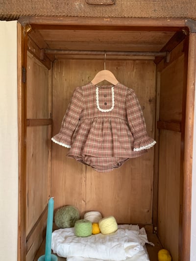 JE624｜(73cm-100cm) 復古格紋喇叭袖包屁衣16